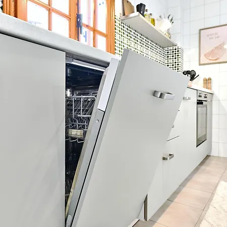 Modern Relax Oasis With Pool, 150m From The Sea Apartment Torrevieja