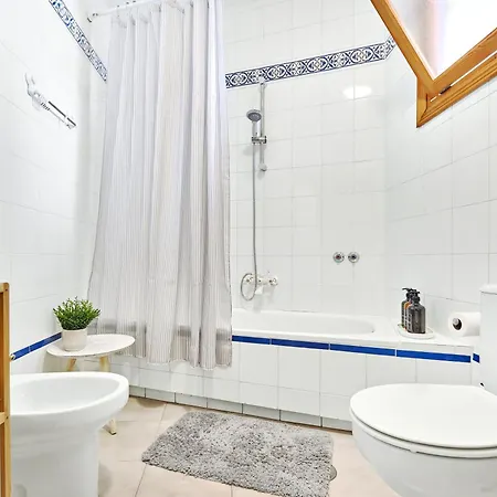 Modern Relax Oasis With Pool, 150m From The Sea Apartment *